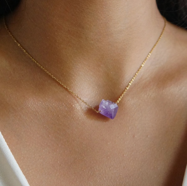 6 Best Crystals To Wear As Necklace You should Know